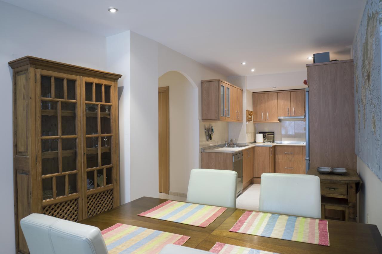 Apartmán Plaza De Las Flores Màlaga Exteriér fotografie