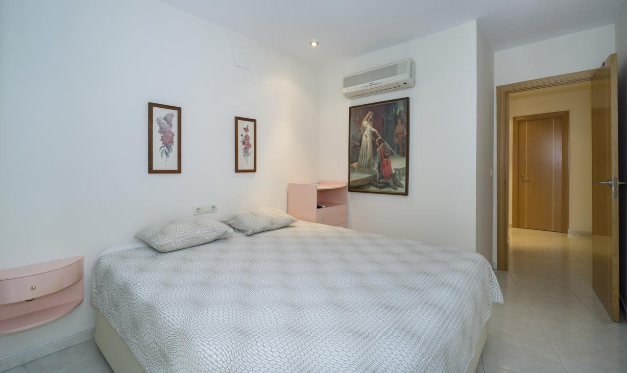 Apartmán Plaza De Las Flores Màlaga Exteriér fotografie