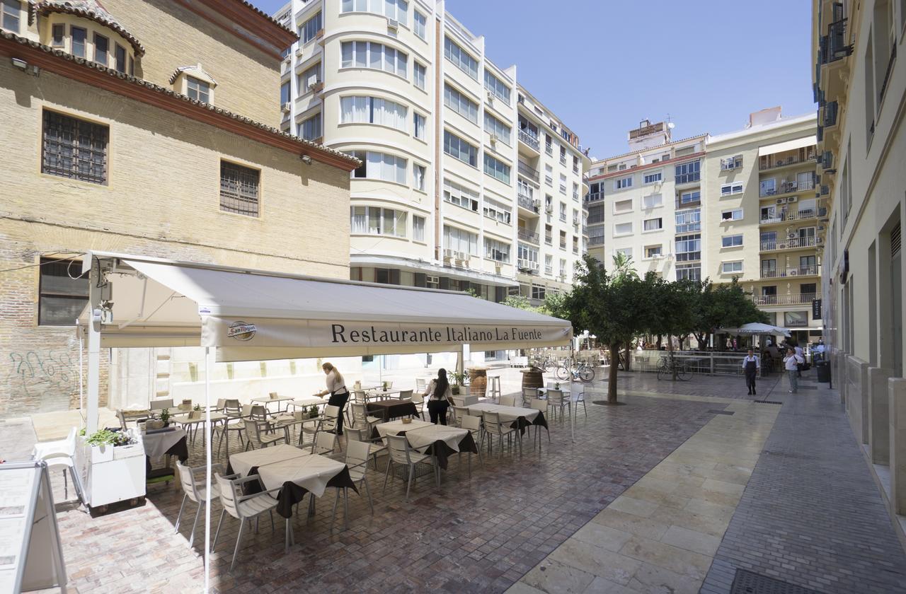 Apartmán Plaza De Las Flores Màlaga Exteriér fotografie